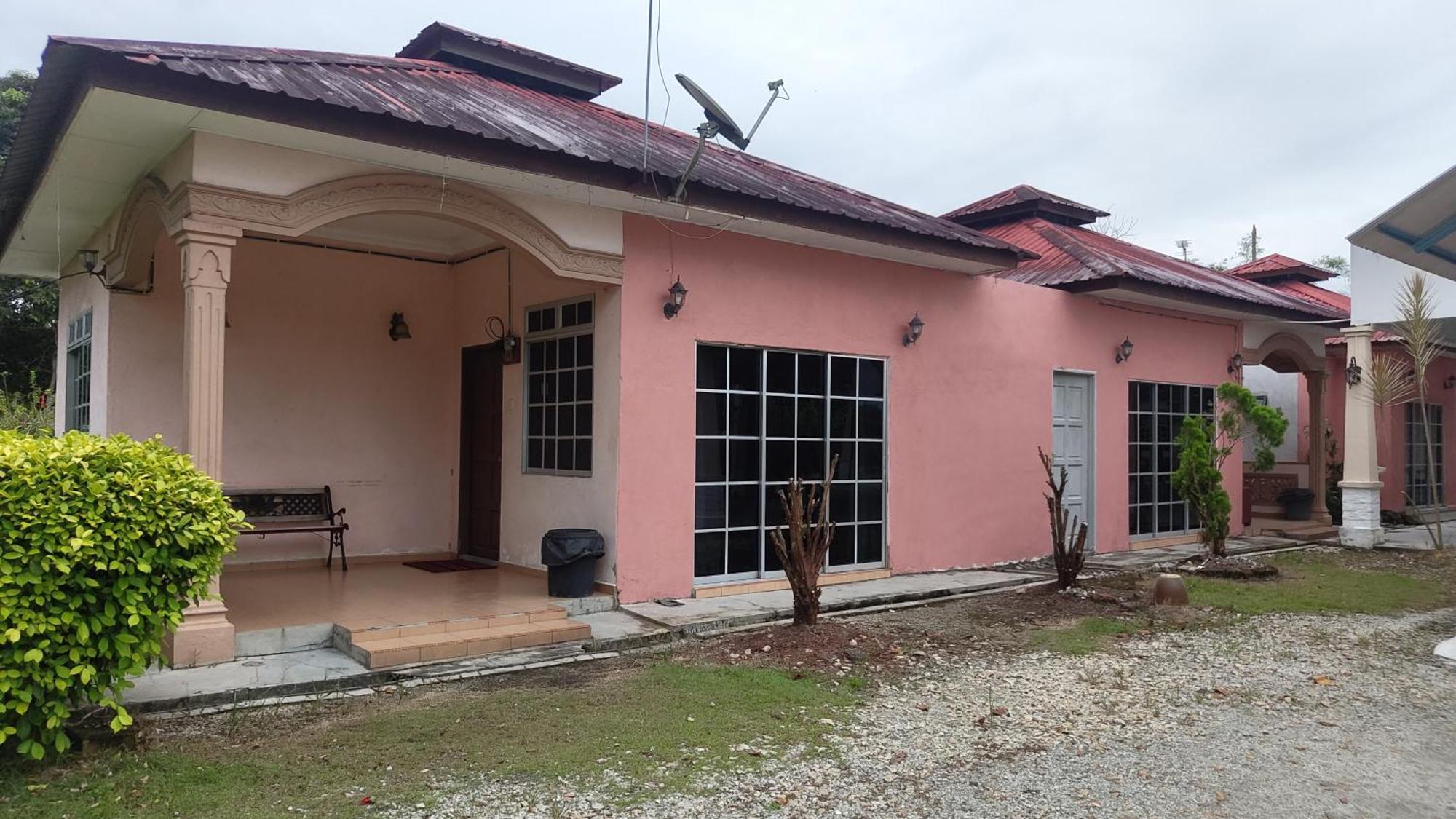 Sri Peserai Homestay Batu Pahat Exteriör bild